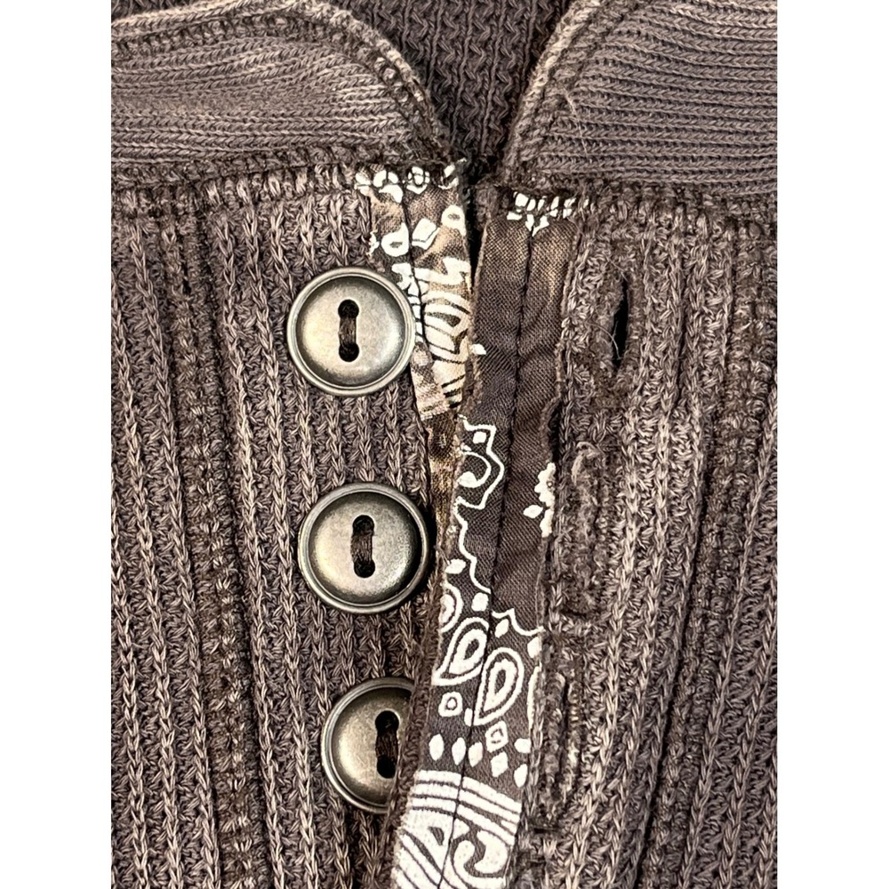 We The Free Henley Thermal Long Sleeve Shirt Distressed Bandana Print Medium - Picture 8 of 10